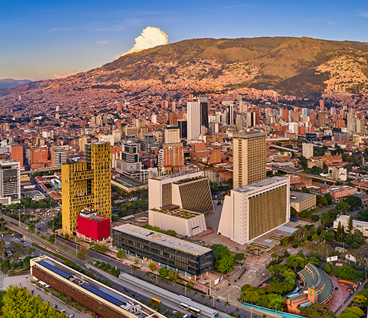 paquetes a/Medellín