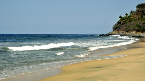  Playa el Caballo queda al sur de Puerto Vallarta 