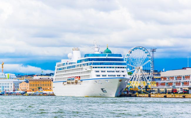Compra tu crucero por el mar Báltico y podras disfrutar de las capitales Bálticas, Helsinki, San Petersburgo, Tallín, entre otras. 