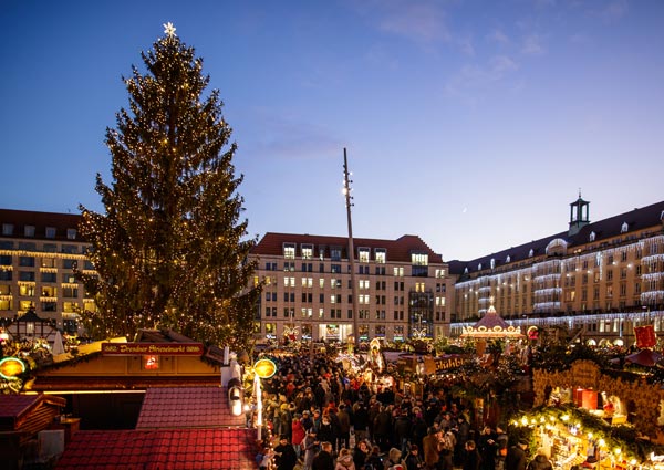 mercado de Navidad de Striezelmarkt en Dresden