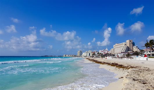Queda entre dos hoteles, en el kilómetro 14 de la zona hotelera de Cancún 